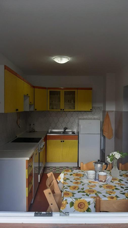 Country House Gazon Guest House Smarje  Ngoại thất bức ảnh