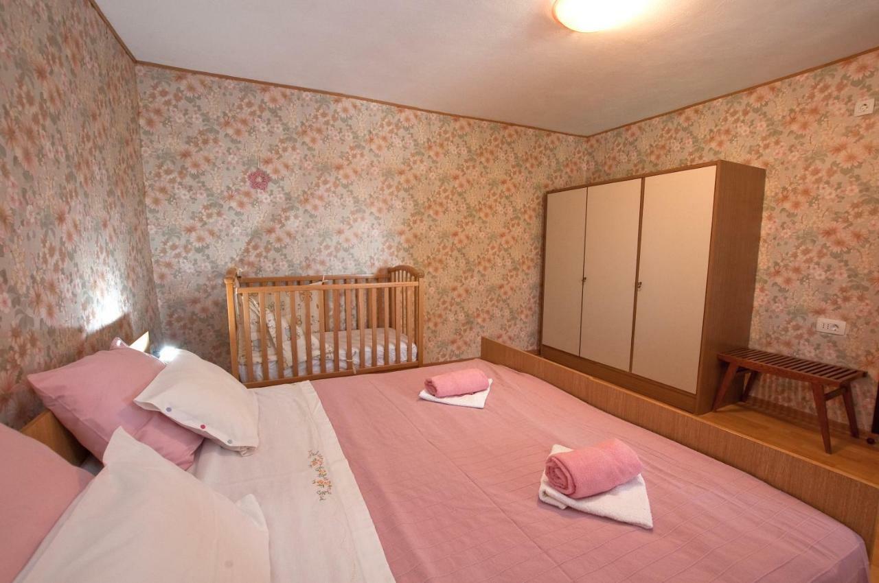 Country House Gazon Guest House Smarje  Ngoại thất bức ảnh